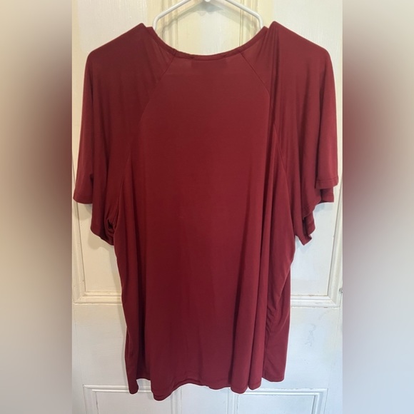 Love & Legend Short Sleeve Scoop Neck Shirt X - Picture 3 of 7